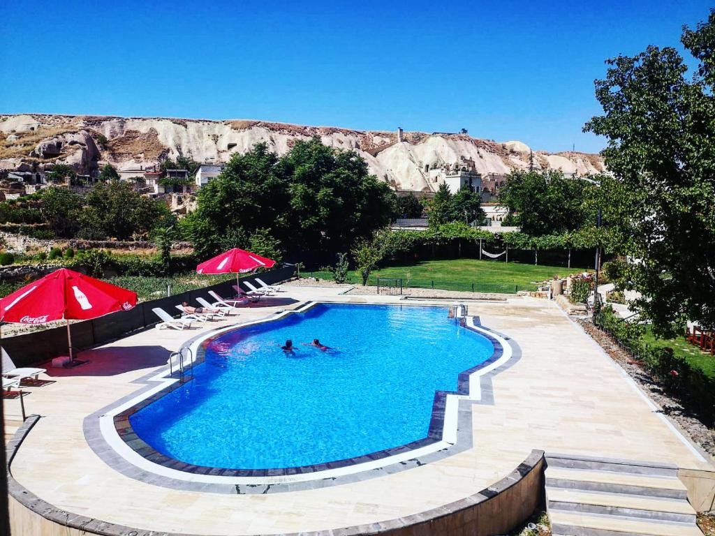 MELIS CAVE HOTEL