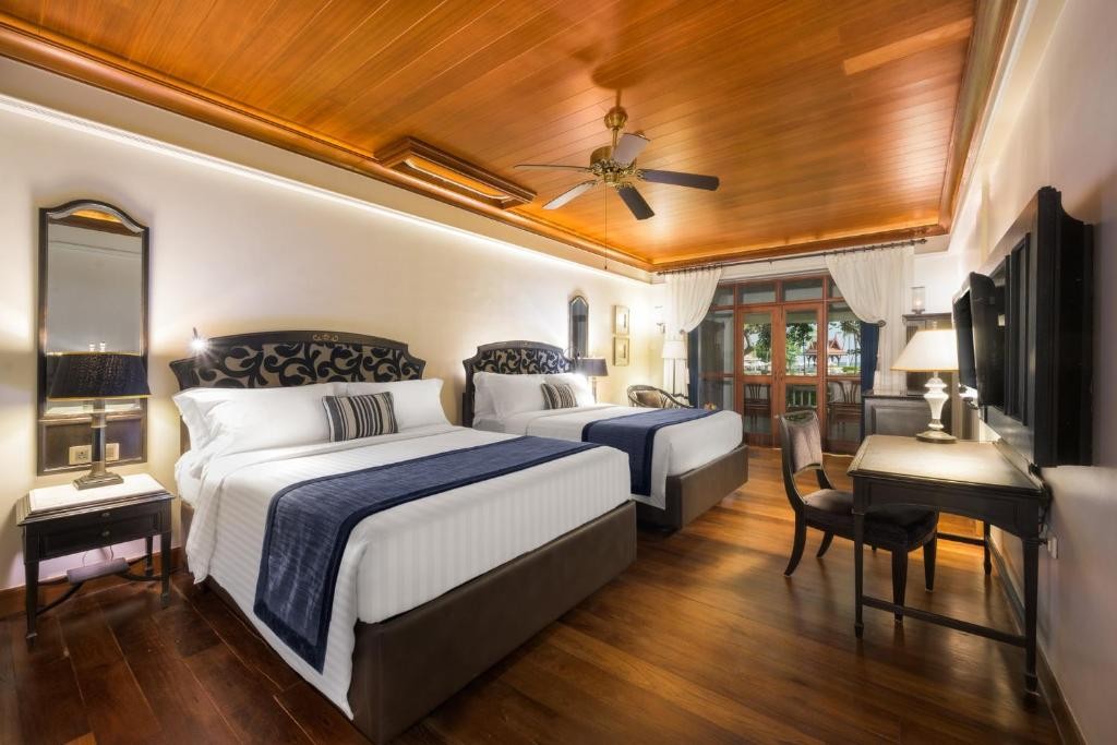 CENTARA GRAND BEACH RESORT & VILLAS HUA HIN