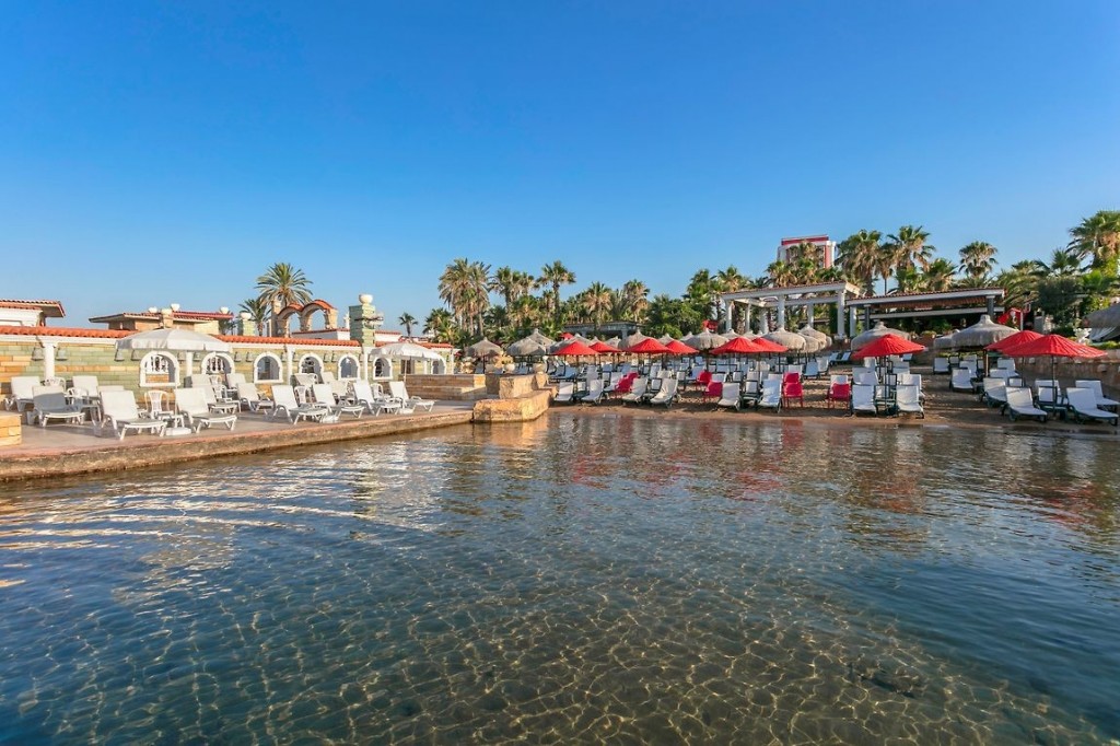 CLUB SERA HOTEL