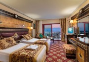 CLUB SERA HOTEL