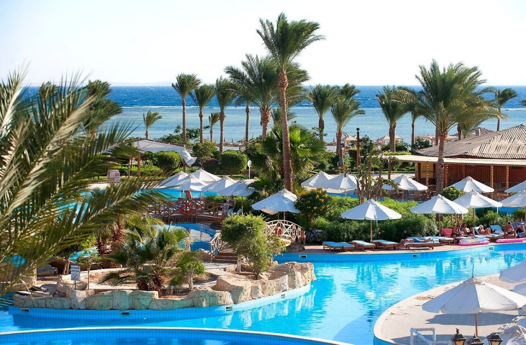 AMWAJ OYOUN HOTEL& RESORT