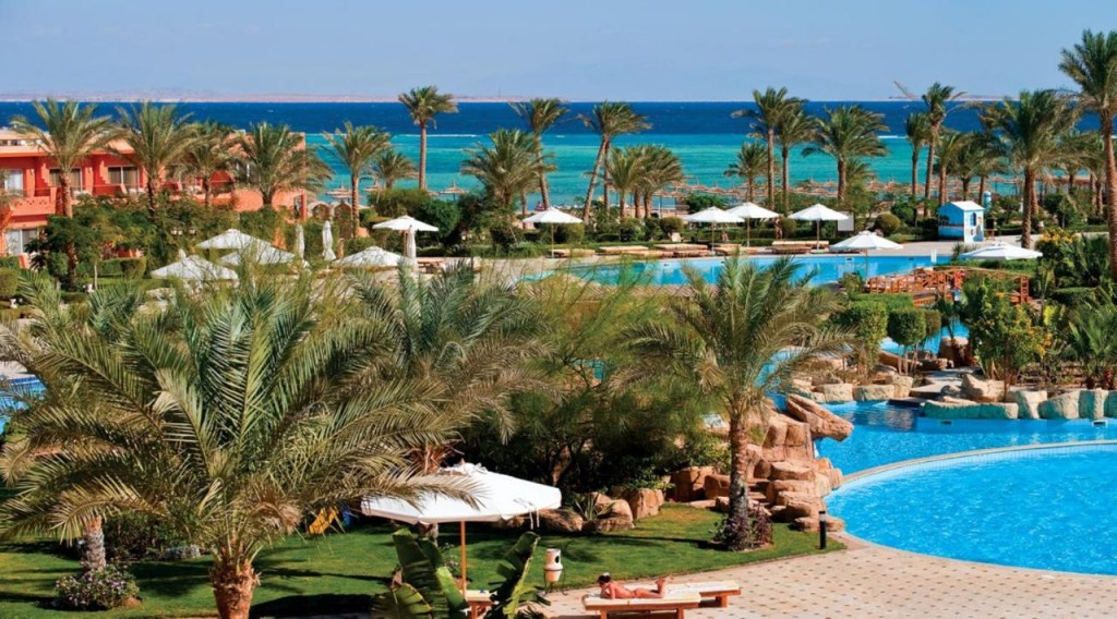 AMWAJ OYOUN HOTEL& RESORT