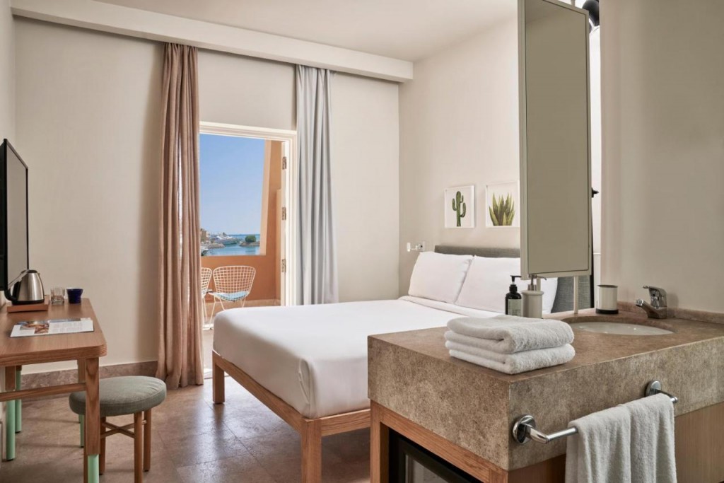 CAPTAIN'S INN EL GOUNA