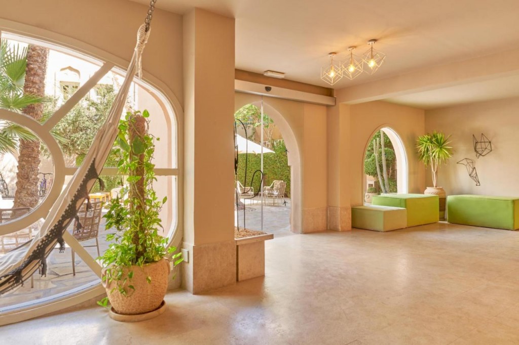 CAPTAIN'S INN EL GOUNA