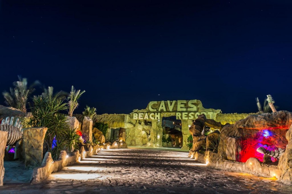 CAVES BEACH RESORT HURGHADA  (ADULT ONLY +16)