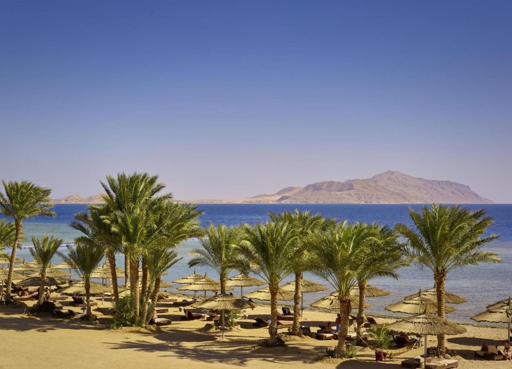 CORAL SEA SENSATORI RESORT