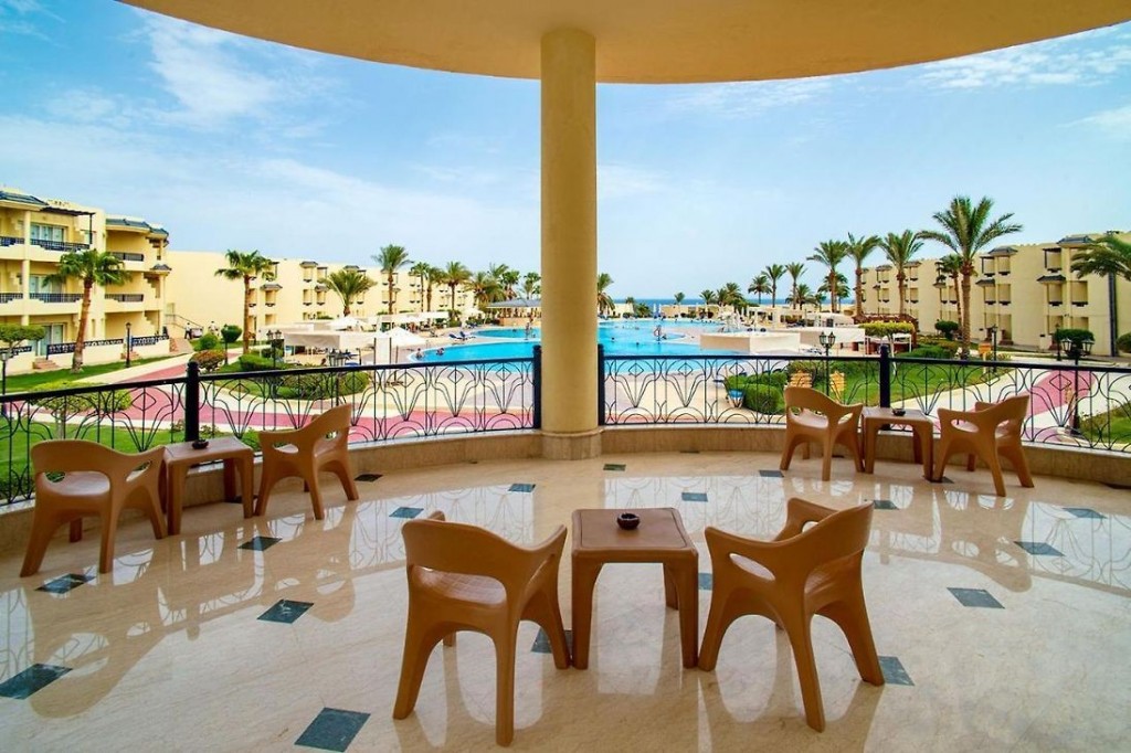 GRAND OASIS RESORT