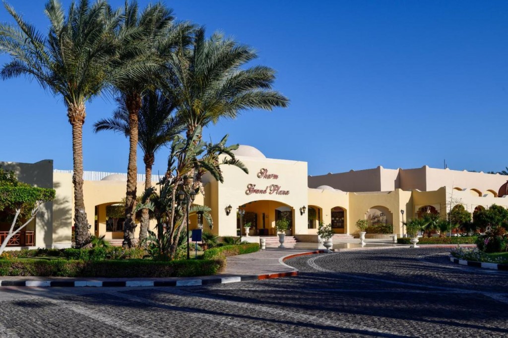 GRAND PLAZA RESORT & AQUAPARK