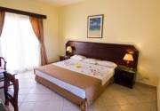 ISLAND GARDEN RESORT