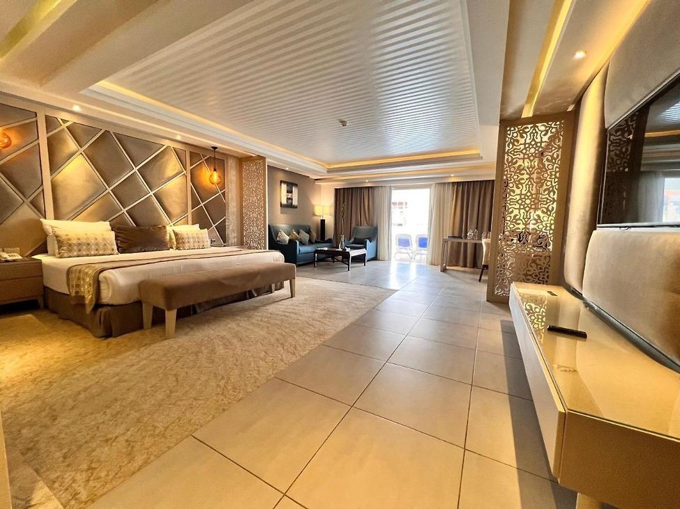 KAISOL ROMANCE HOTEL (Adult only +16)