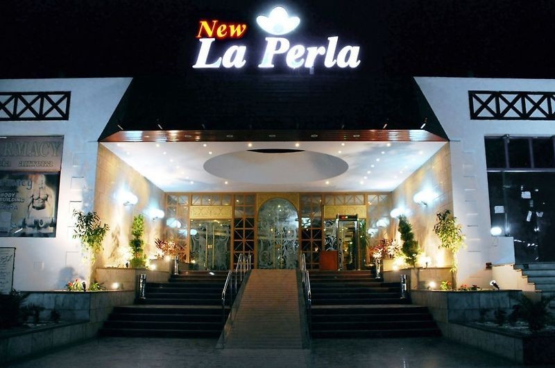 LA PERLA  HOTEL