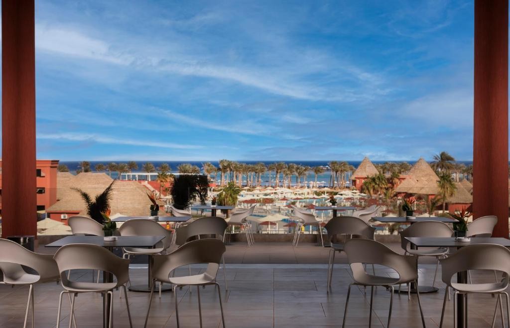 LAGUNA VISTA BEACH RESORT