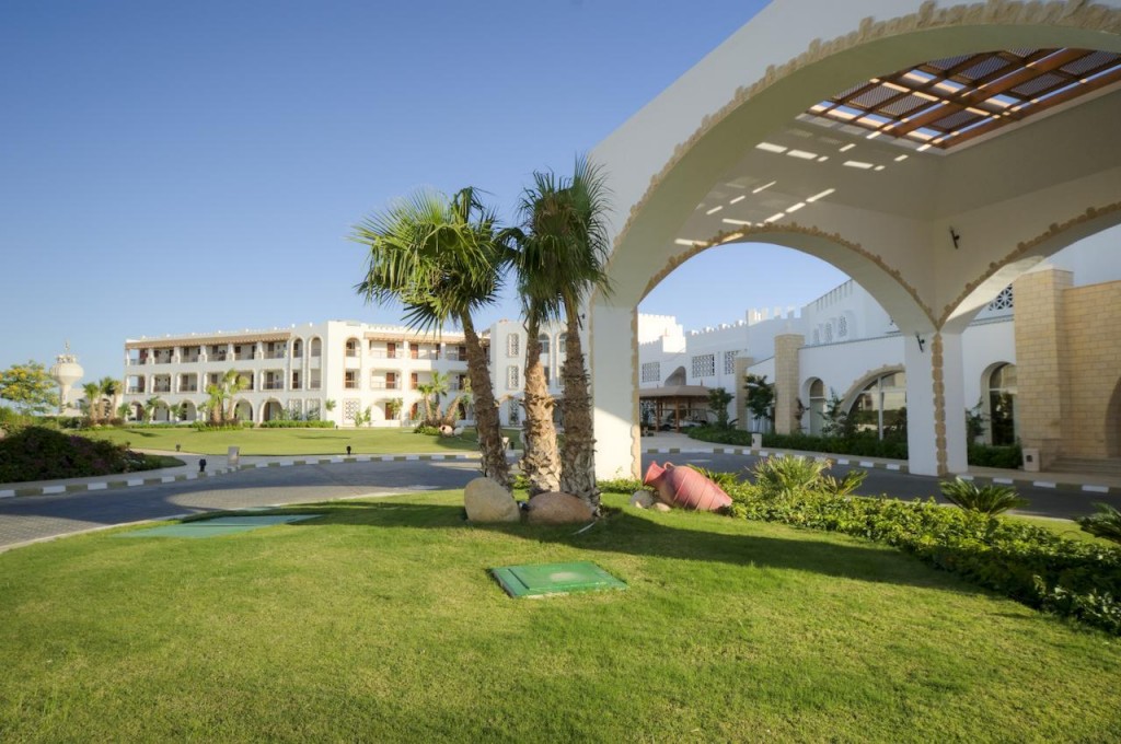 MELTON TIRAN RESORT - EX. TIRAN ISLAND