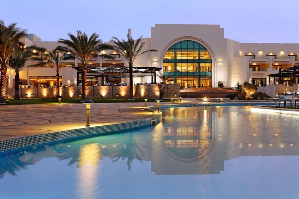 MOVENPICK RESORT SOMA BAY