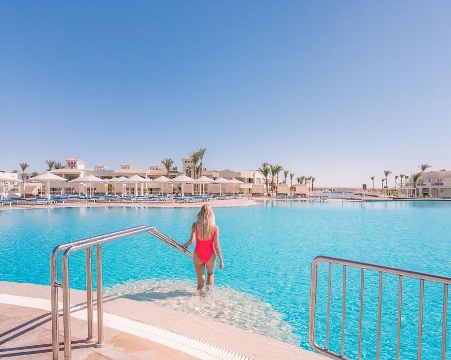 PICKALBATROS DANA BEACH RESORT - HURGHADA