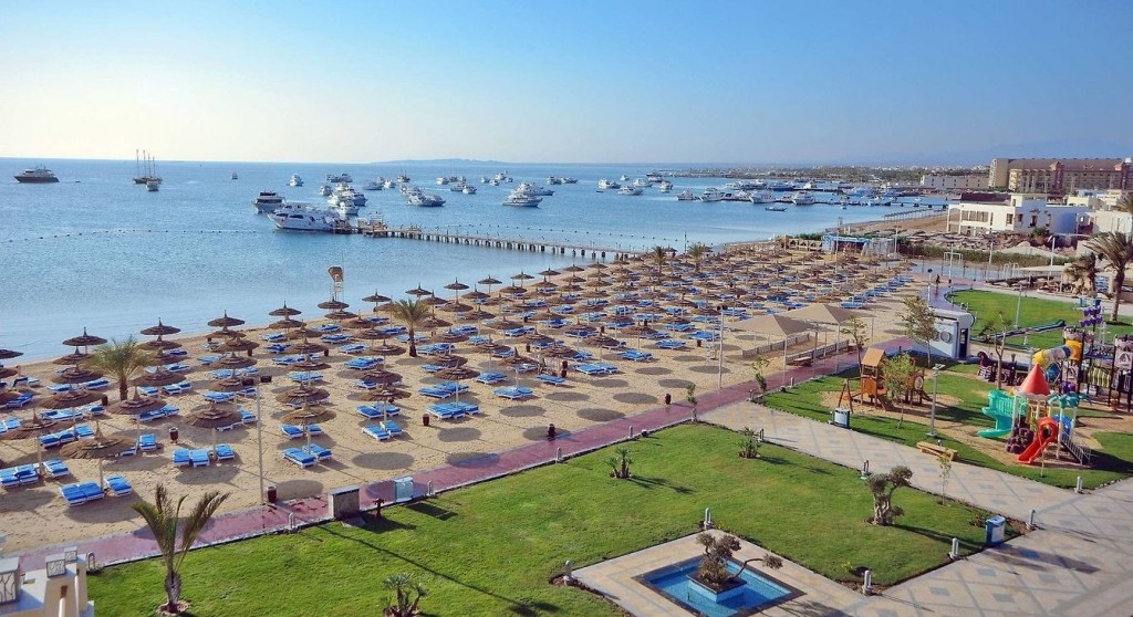 PICKALBATROS WHITE BEACH RESORT - HURGHADA