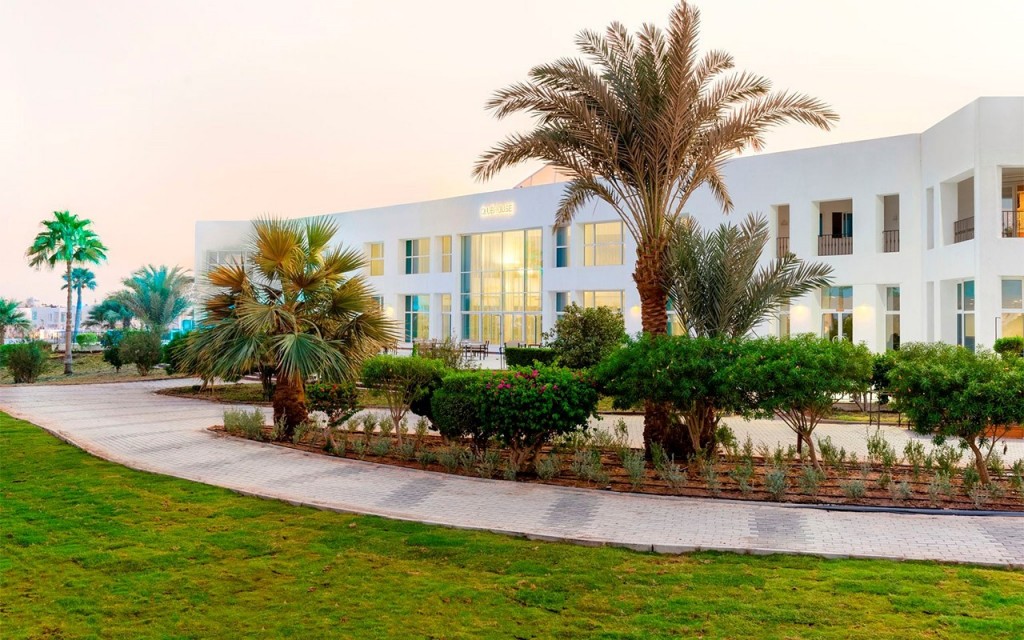 PICKALBATROS LUXURY SUITES (Ex GOLF VILLAS & SUITES)
