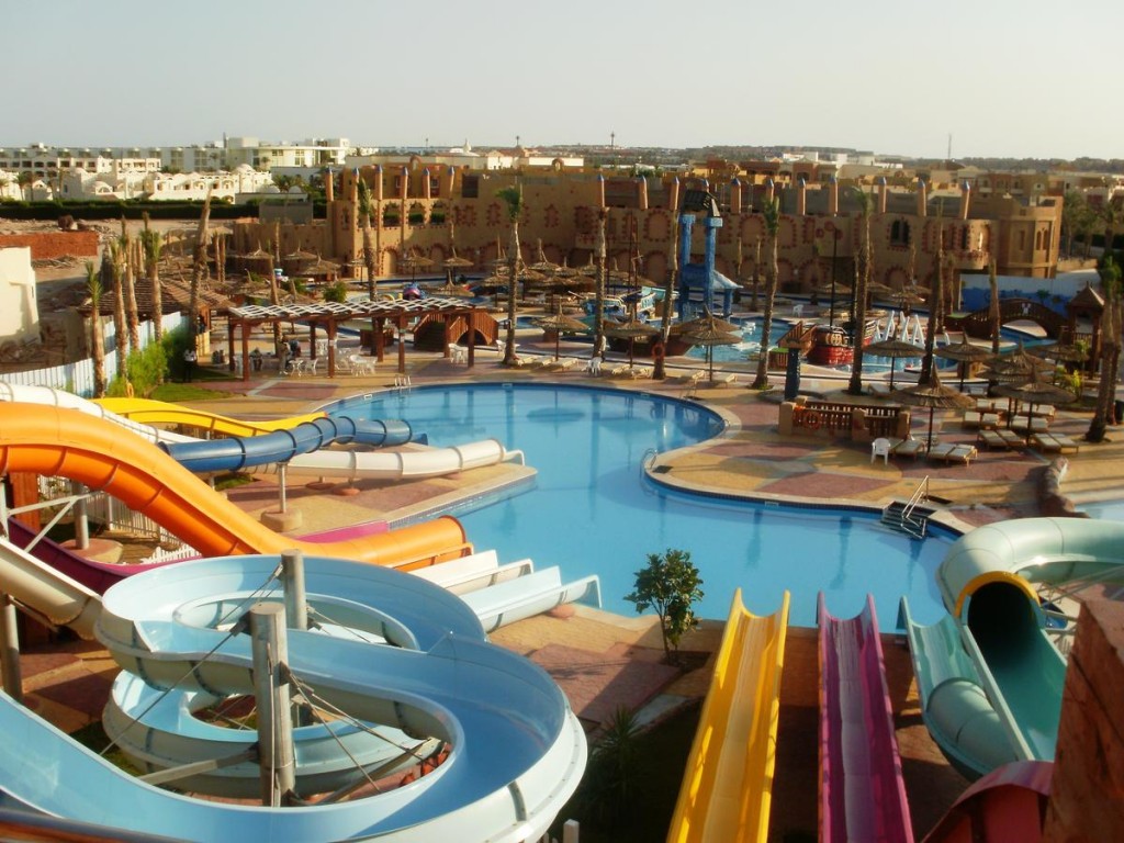 SEA BEACH RESORT & AQUA PARK