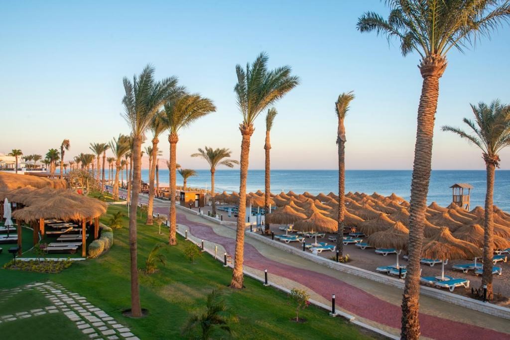 SUNRISE REMAL BEACH  RESORT
