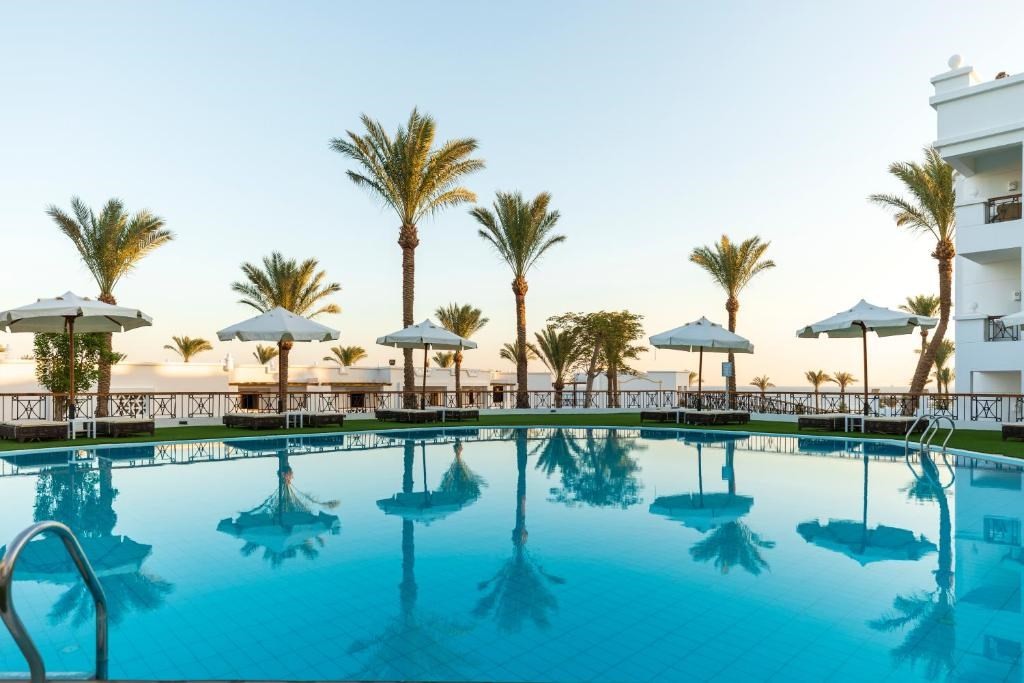SUNRISE REMAL BEACH  RESORT