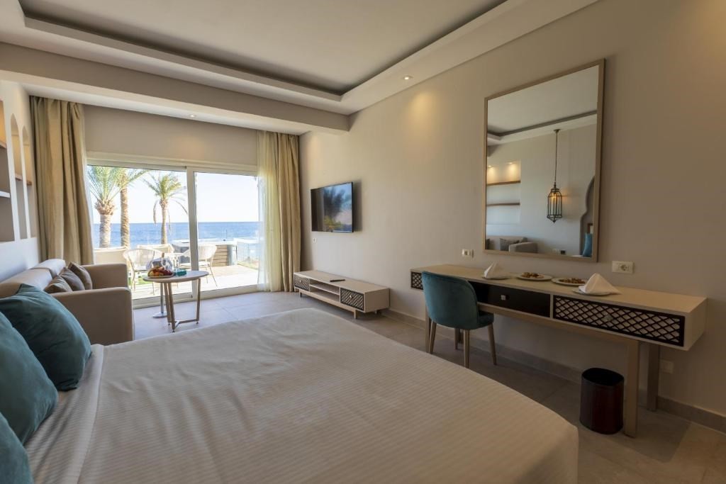 SUNRISE REMAL BEACH  RESORT