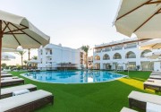 SUNRISE REMAL BEACH  RESORT