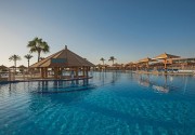 SUNRISE SELECT ROYAL MAKADI AQUA RESORT