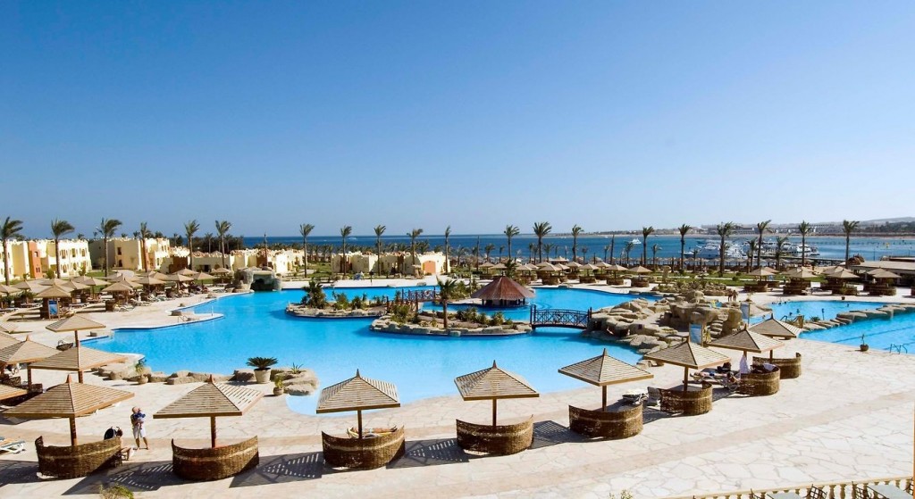 SUNRISE SELECT ROYAL MAKADI AQUA RESORT