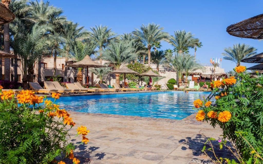 TAMRA BEACH HOTEL