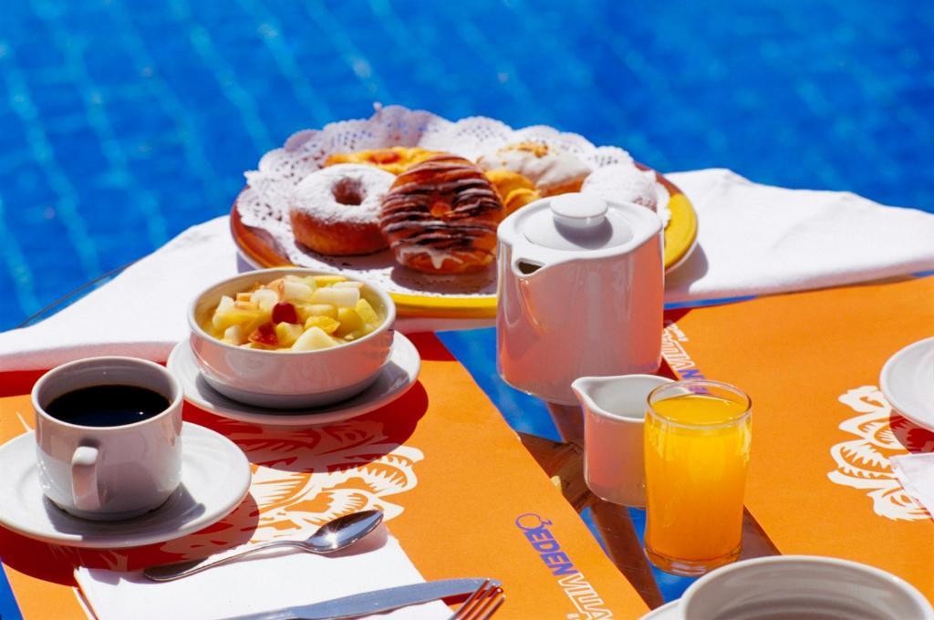 TAMRA BEACH HOTEL