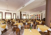 TAMRA BEACH HOTEL