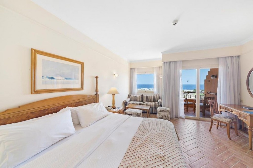 THE CASCADES GOLF RESORT & SPA (EX.THE WESTIN SOMA BAY)