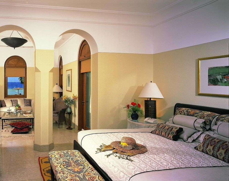THE OBEROI BEACH RESORT