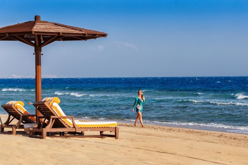 THE OBEROI BEACH RESORT