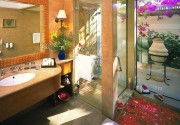 THE OBEROI BEACH RESORT