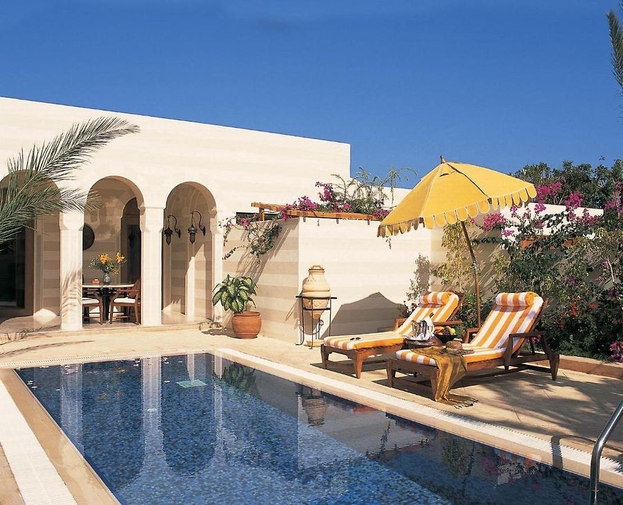 THE OBEROI BEACH RESORT