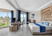 THE V LUXURY RESORT SAHL HASHEESH