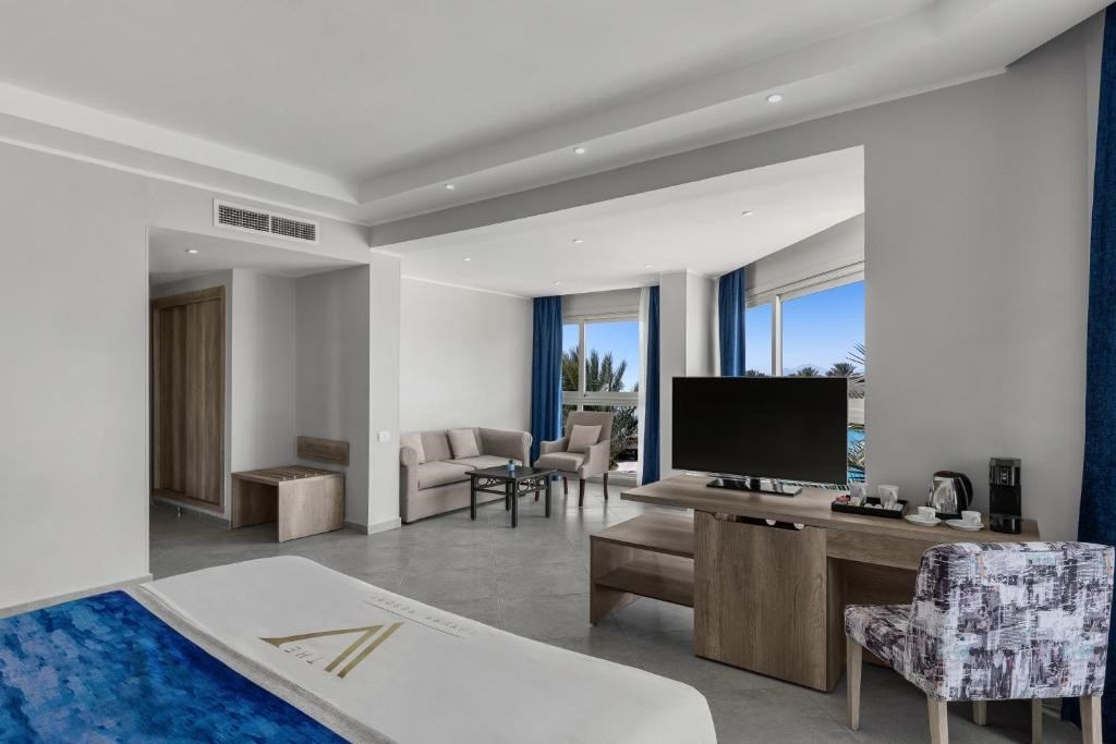 THE V LUXURY RESORT SAHL HASHEESH