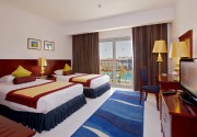 TOPAZ SUITES HOTEL (GOLDEN 5)