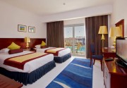 TOPAZ SUITES HOTEL (GOLDEN 5)