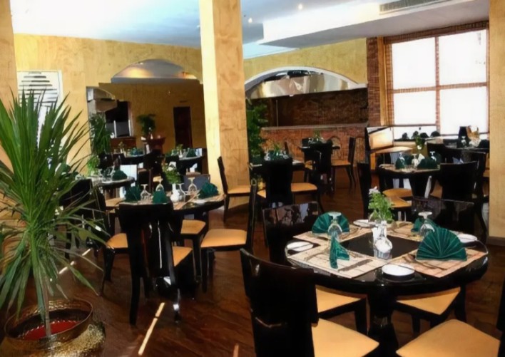TOPAZ SUITES HOTEL (GOLDEN 5)