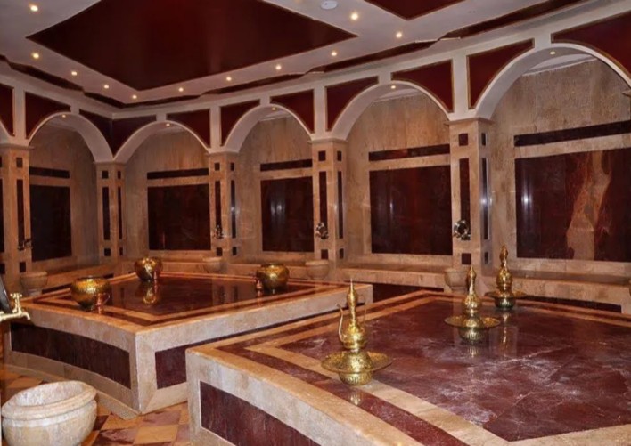 TOPAZ SUITES HOTEL (GOLDEN 5)
