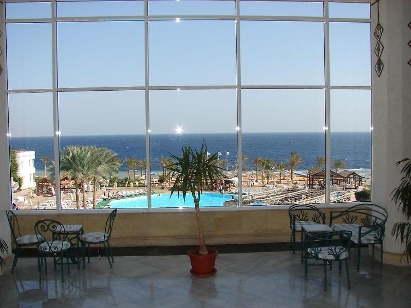 VERA CLUB QUEEN BEACH
