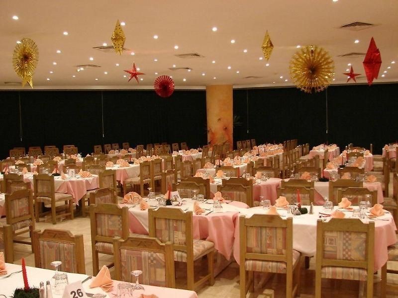 VERA CLUB QUEEN BEACH