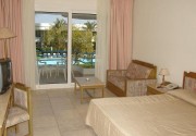VERA CLUB QUEEN BEACH
