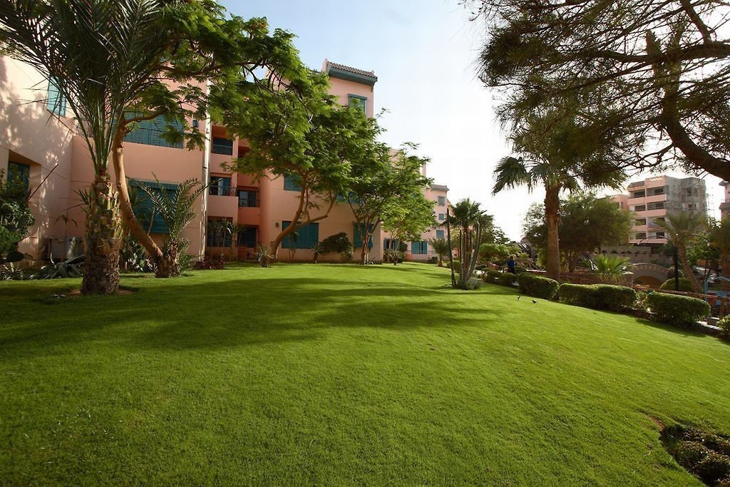 ZAHABIA HOTEL & BEACH RESORT