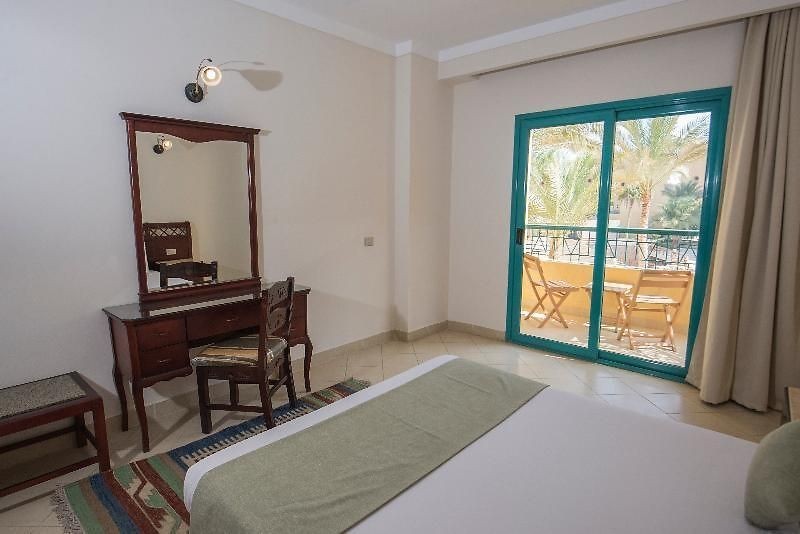 ZAHABIA HOTEL & BEACH RESORT