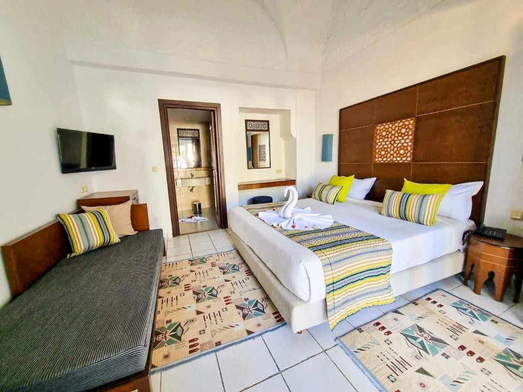 MONARQUE CLUB RIVAGE