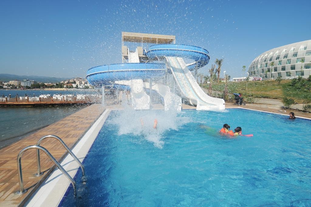 GOLD ISLAND HOTEL