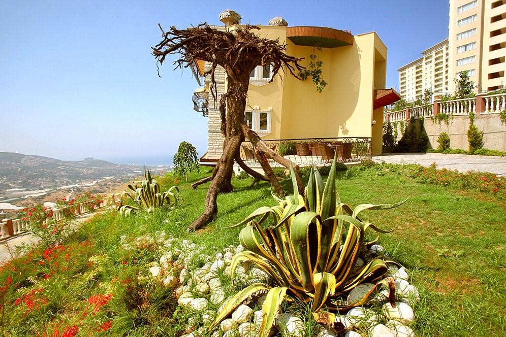 GOLDCITY HOTEL